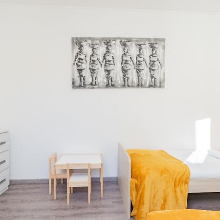 La Casa Di Nino By Rent All Como Exterior foto